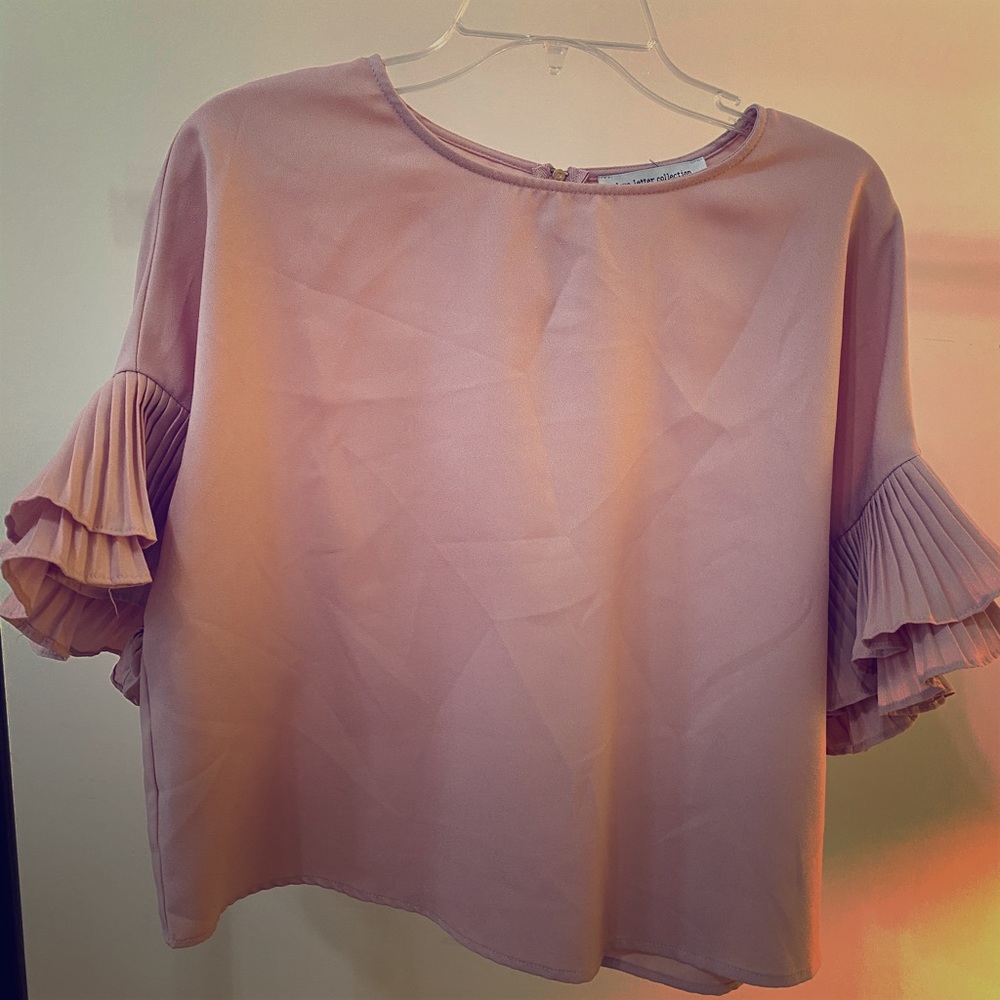 Ruffled sleeve top